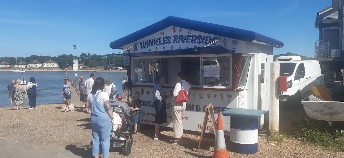 Winkles at the Ferry